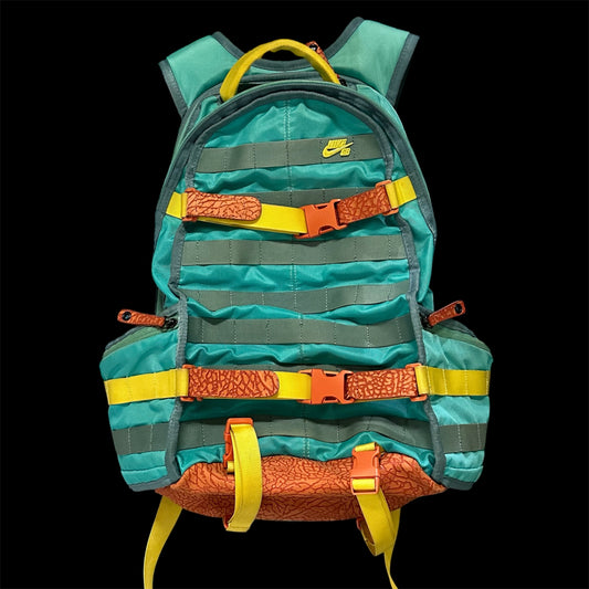 Vintage NIKE SB elephant print backpack