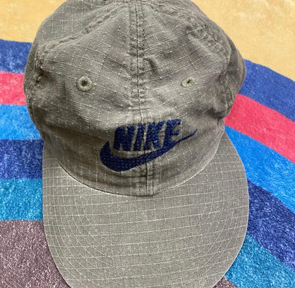 Vintage Nike ACG ripstop cap