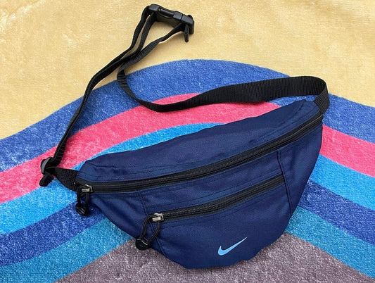 Vintage NIKE fanny pack